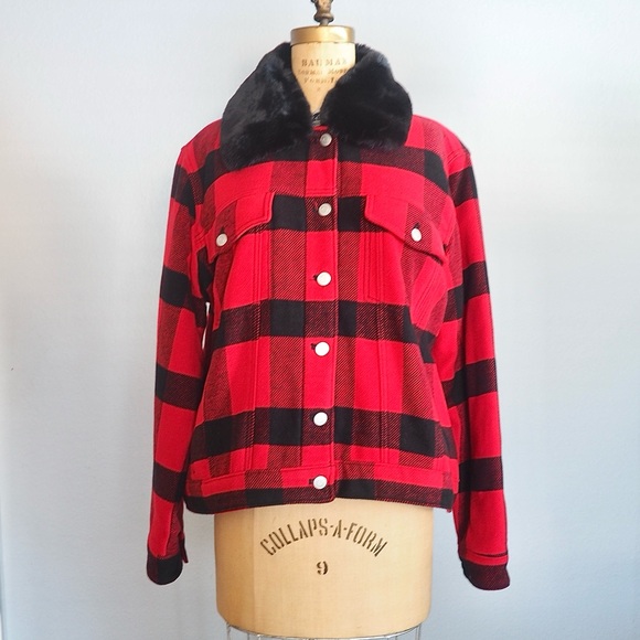 GAP Red and Black Jean Jacket with Luxurious Faux Fur Collar Retro - Picture 7 of 8